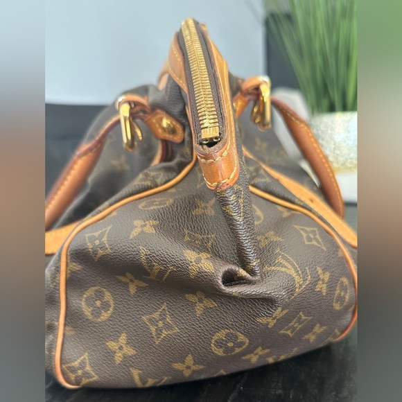 Louis Vuitton Monogram Canvas Tivoli GM Satchel - Picture 2 of 10